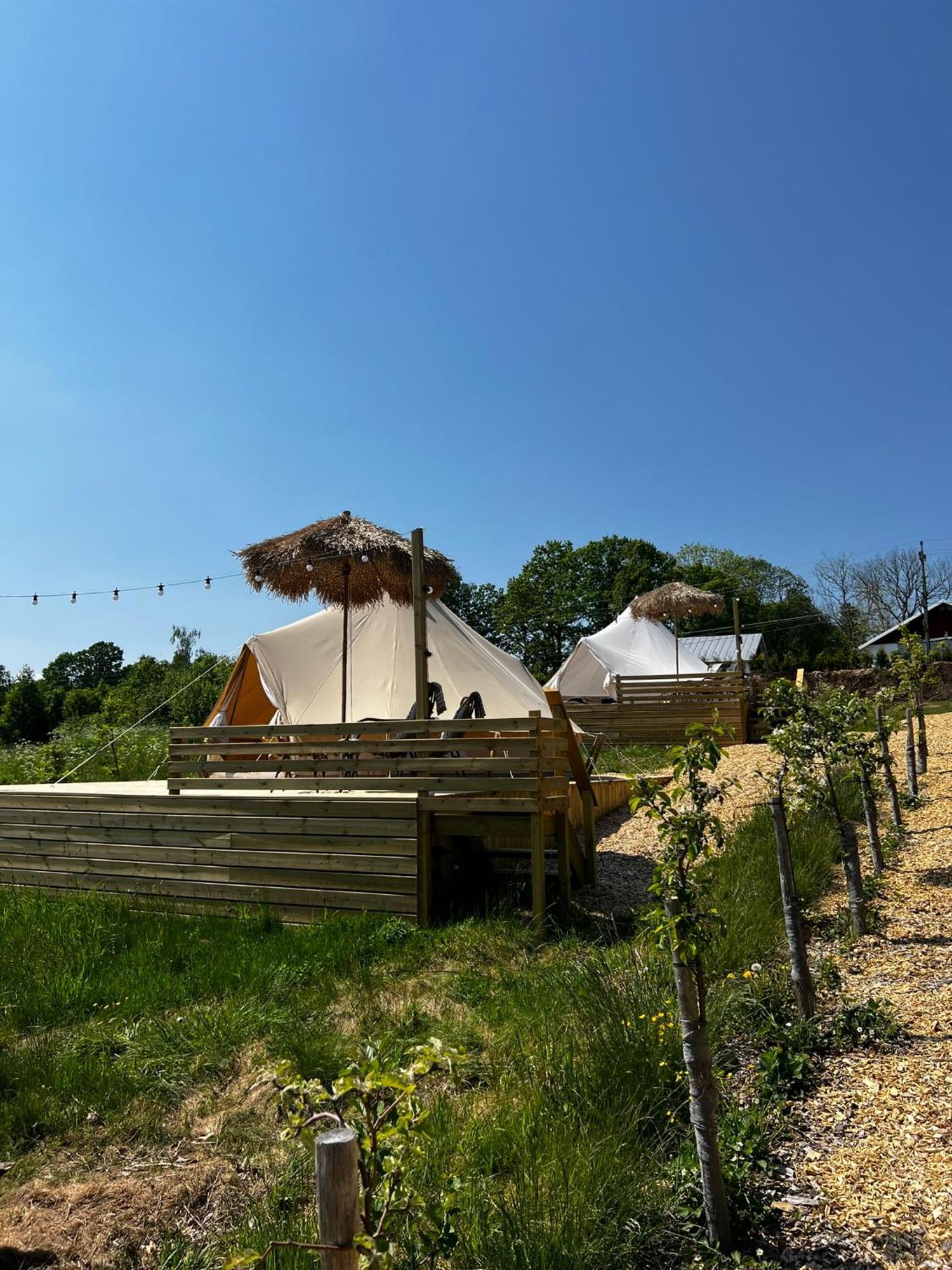 Vaettervy Glamping Hotel Habo Exterior photo